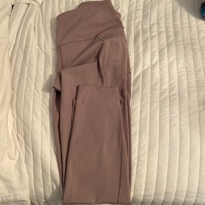 Apana leggings with pockets size small.